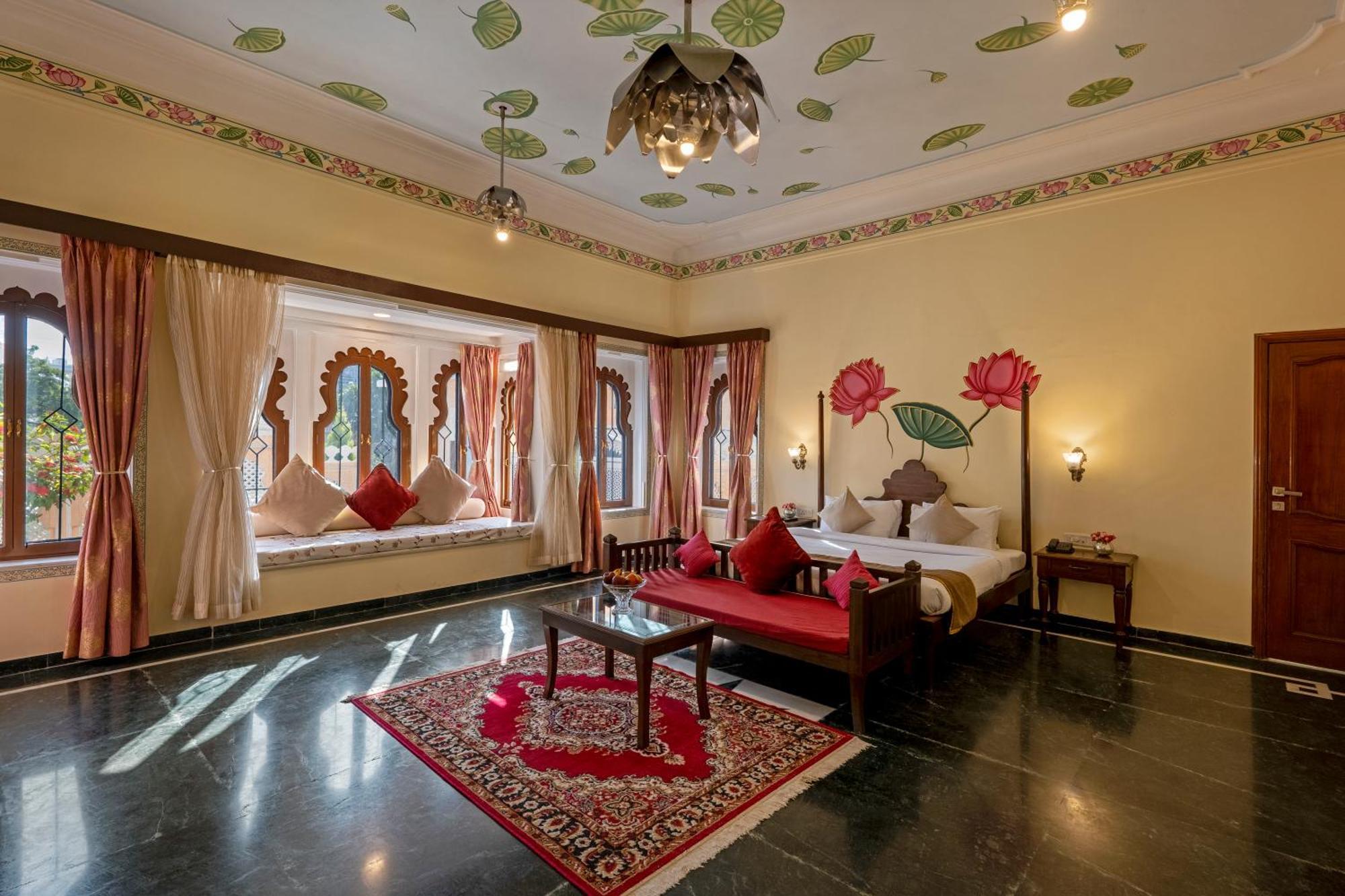 Hotel Sterling Jaisinghgarh Udajpur Zewnętrze zdjęcie